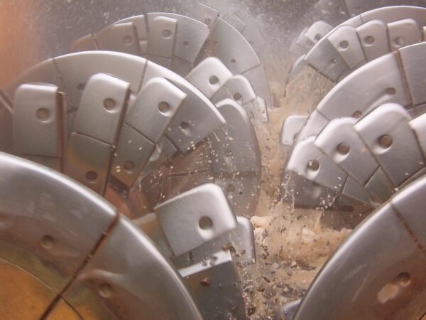Blade Mills