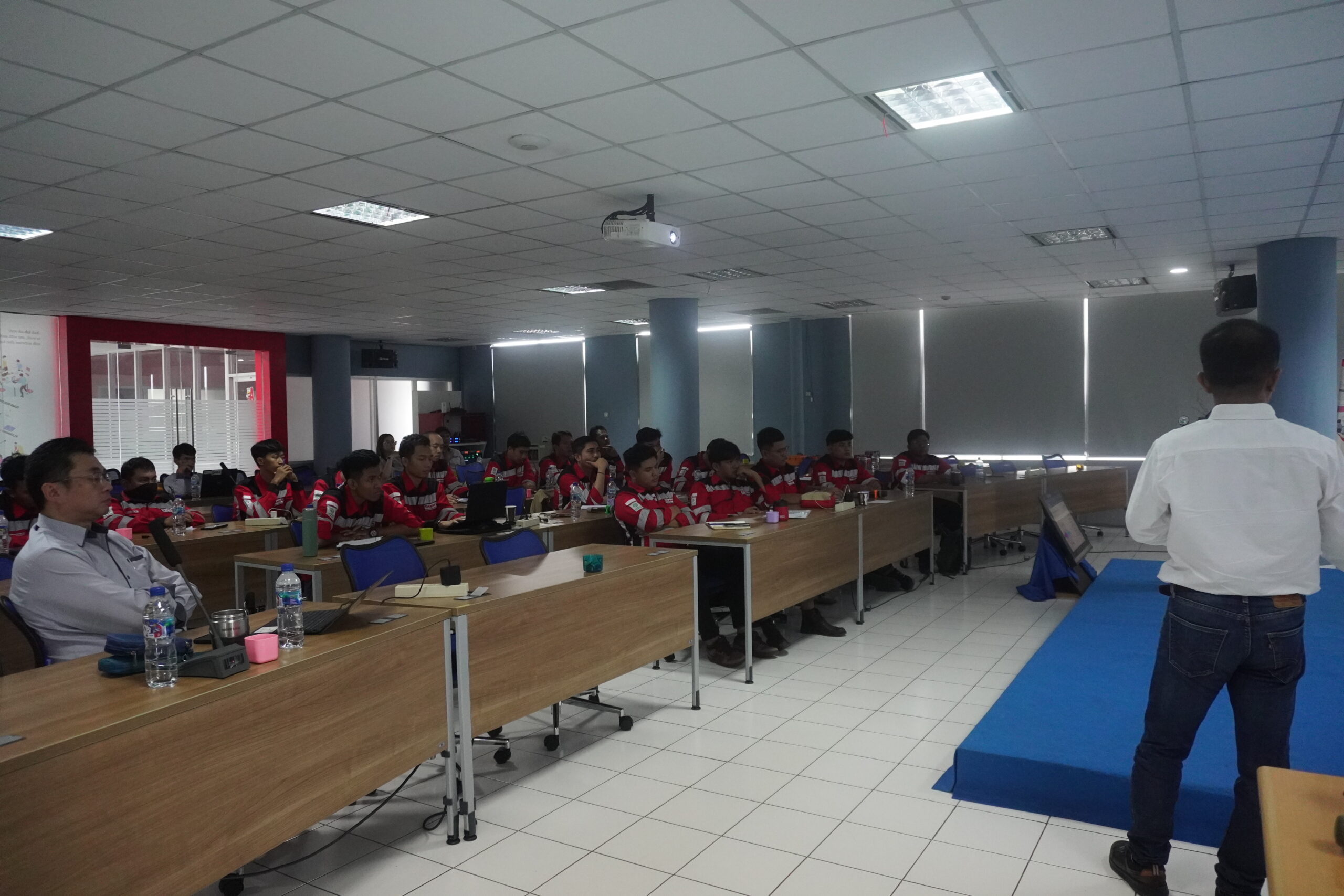 Pelatihan Conveyor Drive Systems